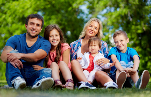 La nouvelle carte familles nombreuses célèbre ses deux ans et ses 1,3 million de nouveaux bénéficiaires